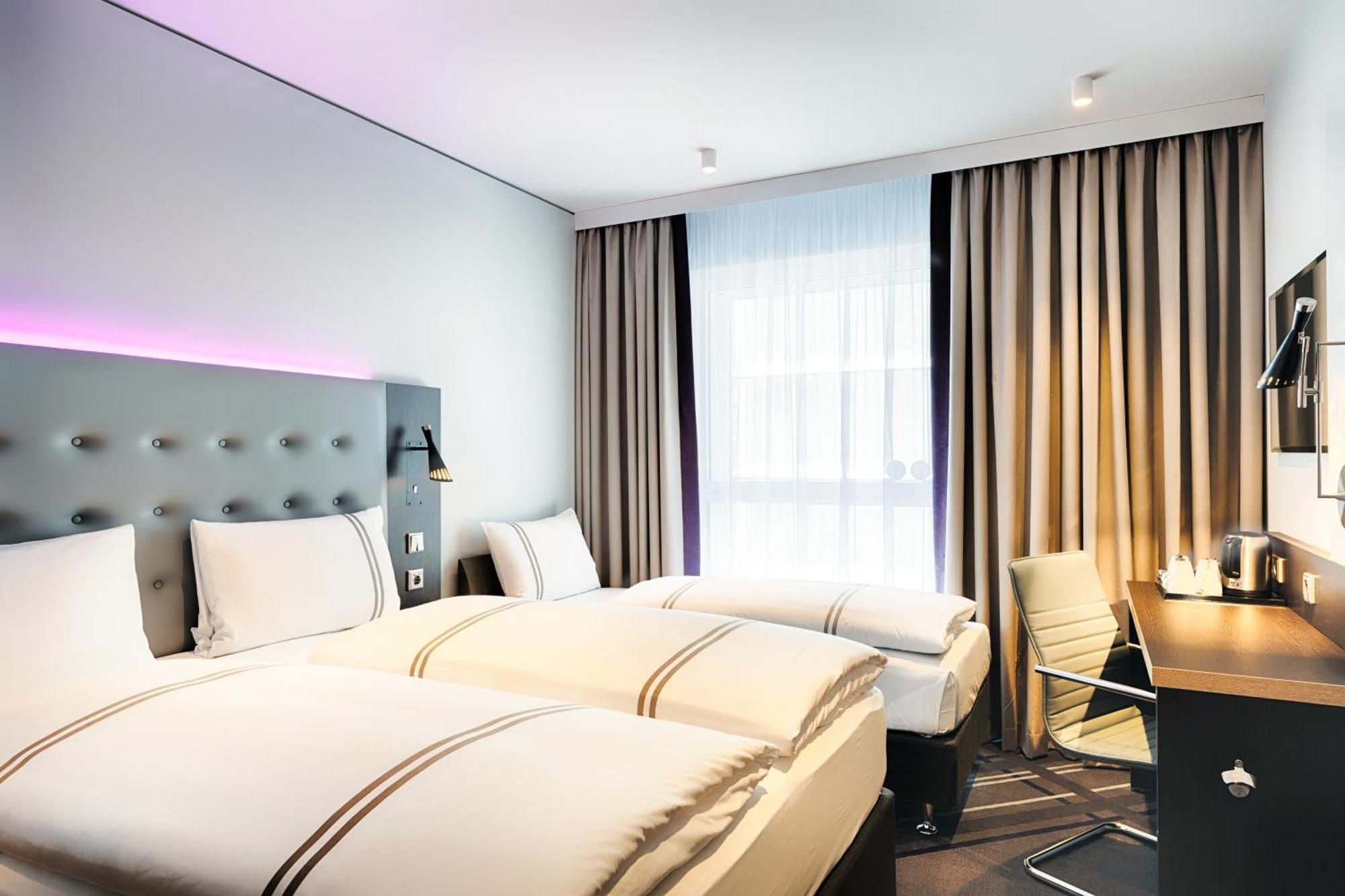 Premier Inn Saarbruecken City Centre מראה חיצוני תמונה